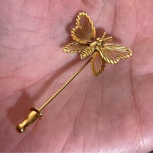 Vintage 60 70 MCM mod Retro Monet Gold Plated Butterfly Stick Pin Brooch